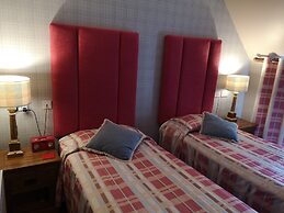 The Commercial Hotel