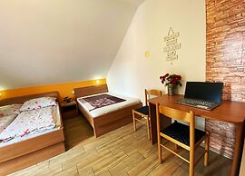 Guesthouse Mesec Zaplana