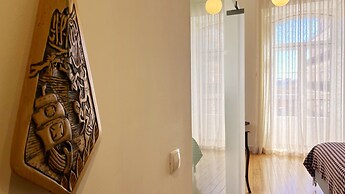 Casa do Bairro by Shiadu