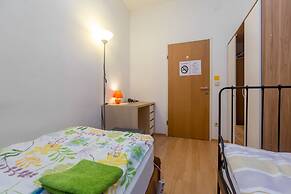 Pension Vienna Happymit