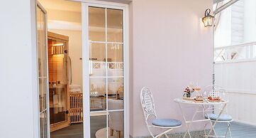 La belle vue - Boutique Hotel & Café