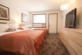 Crystal Springs Lodge