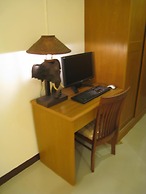 Rafael Mansion Bangkok Aiport