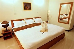 Rafael Mansion Bangkok Aiport