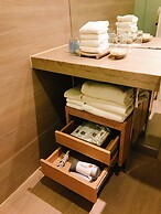 Chateau de Chine Hotel Kaohsiung