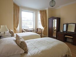 Cul-Erg House & Kitchen