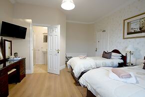 Cul-Erg House & Kitchen