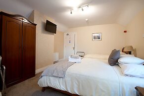 Cul-Erg House & Kitchen