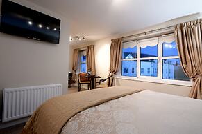 Cul-Erg House & Kitchen