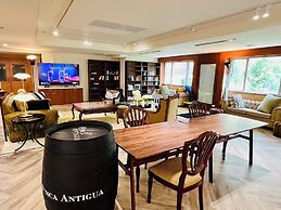 Hualien Charming City Hotel