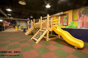 Hualien Charming City Hotel