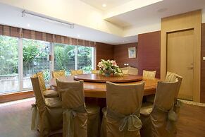 Hualien Charming City Hotel