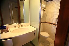 Hualien Charming City Hotel