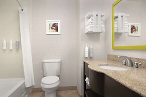 Hampton Inn & Suites Durham/North I-85
