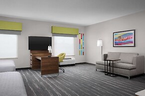 Hampton Inn & Suites Durham/North I-85