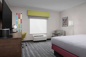 Hampton Inn & Suites Durham/North I-85