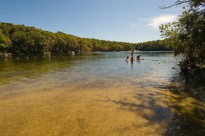 Sun Retreats Peters Pond