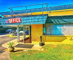 The Port Hotel & Marina