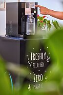 Universal Hotel Perla