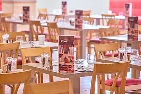 Universal Hotel Perla