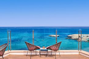 Universal Hotel Perla