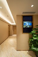 Grand Dragon Hotel
