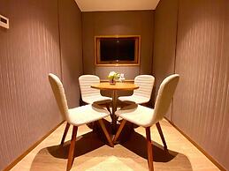 Grand Dragon Hotel