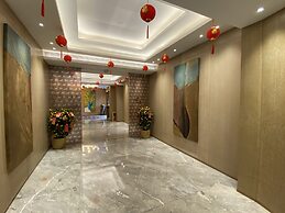 Grand Dragon Hotel