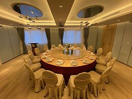 Grand Dragon Hotel