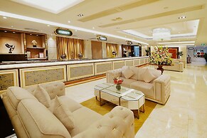 Grand Dragon Hotel