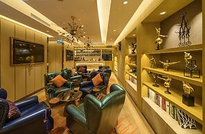 Grand Dragon Hotel