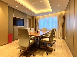 Grand Dragon Hotel
