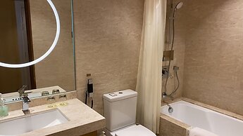 Grand Dragon Hotel