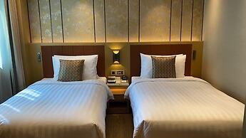 Grand Dragon Hotel