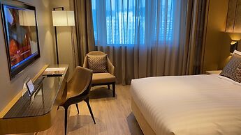 Grand Dragon Hotel