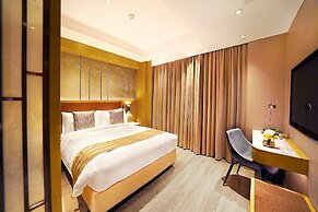 Grand Dragon Hotel
