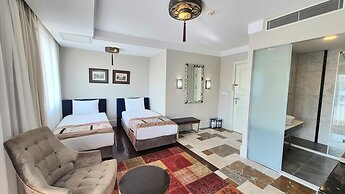 Azade Suites