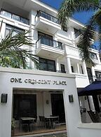 One Crescent Place