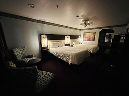 The Executive Inn & Suites