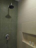 The Ritz Hotel at Garden Oases