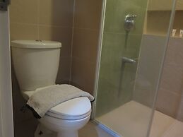 The Ritz Hotel at Garden Oases