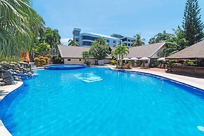 The Ritz Hotel at Garden Oases