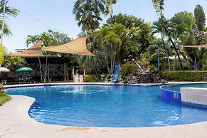 The Ritz Hotel at Garden Oases