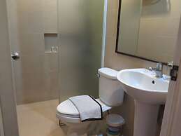 The Ritz Hotel at Garden Oases