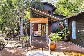 Kingfisher Bay Resort