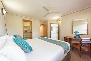 Kingfisher Bay Resort