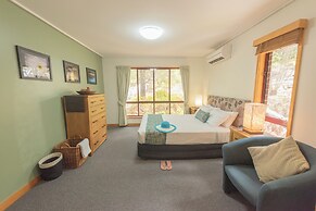 Kingfisher Bay Resort