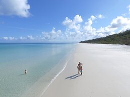 Kingfisher Bay Resort