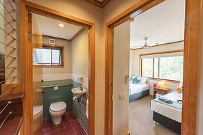 Kingfisher Bay Resort