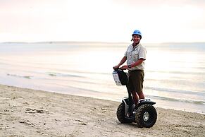 Kingfisher Bay Resort